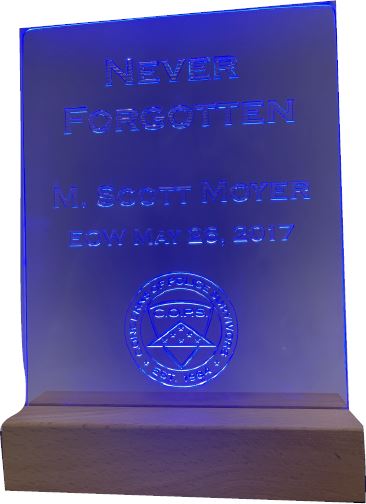 Customized Light Up Sign Xstron